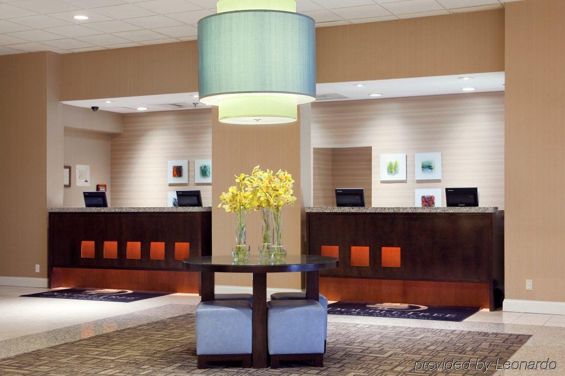 Hotel Doubletree By Hilton St. Louis At Westport Maryland Heights