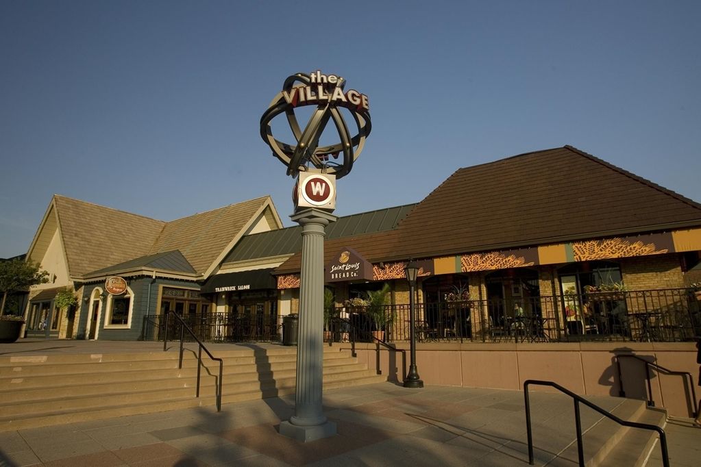 Hotel Doubletree By Hilton St. Louis At Westport 3*