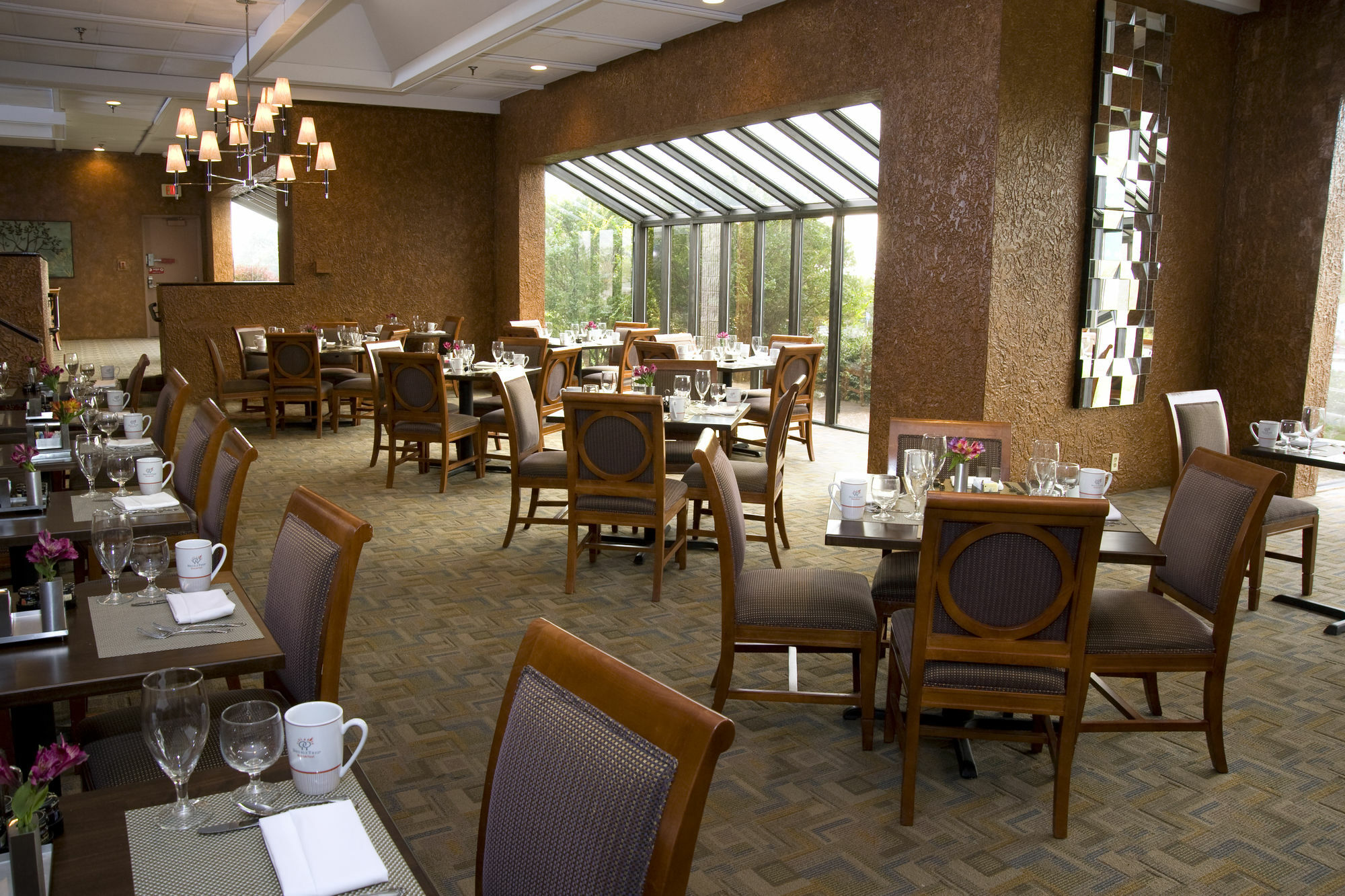 Doubletree By Hilton St. Louis At Westport